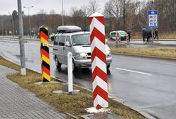 Uciekł Niemcom, gdy odwozili go do Polski. Imigrant okaleczył się puszką po konserwie