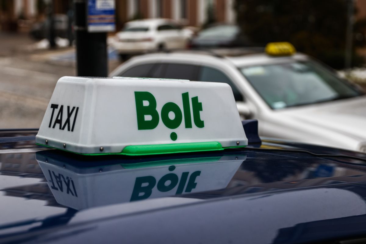 Нові правила для водіїв таксі Bolt та Uber 

