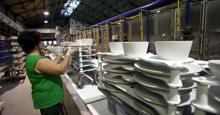 Manufaktura w miejsce upadłej kultowej fabryki porcelany w Wałbrzychu. Jest nowy plan