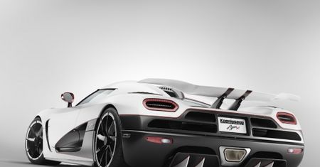 Agera R oficjalnie zadebiutuje w Genewie – Koenigsegg Agera R (2011)