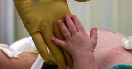 Koronawirus na oddziale pediatrycznym. Te dzieci są najbardziej narażone. Wnioski