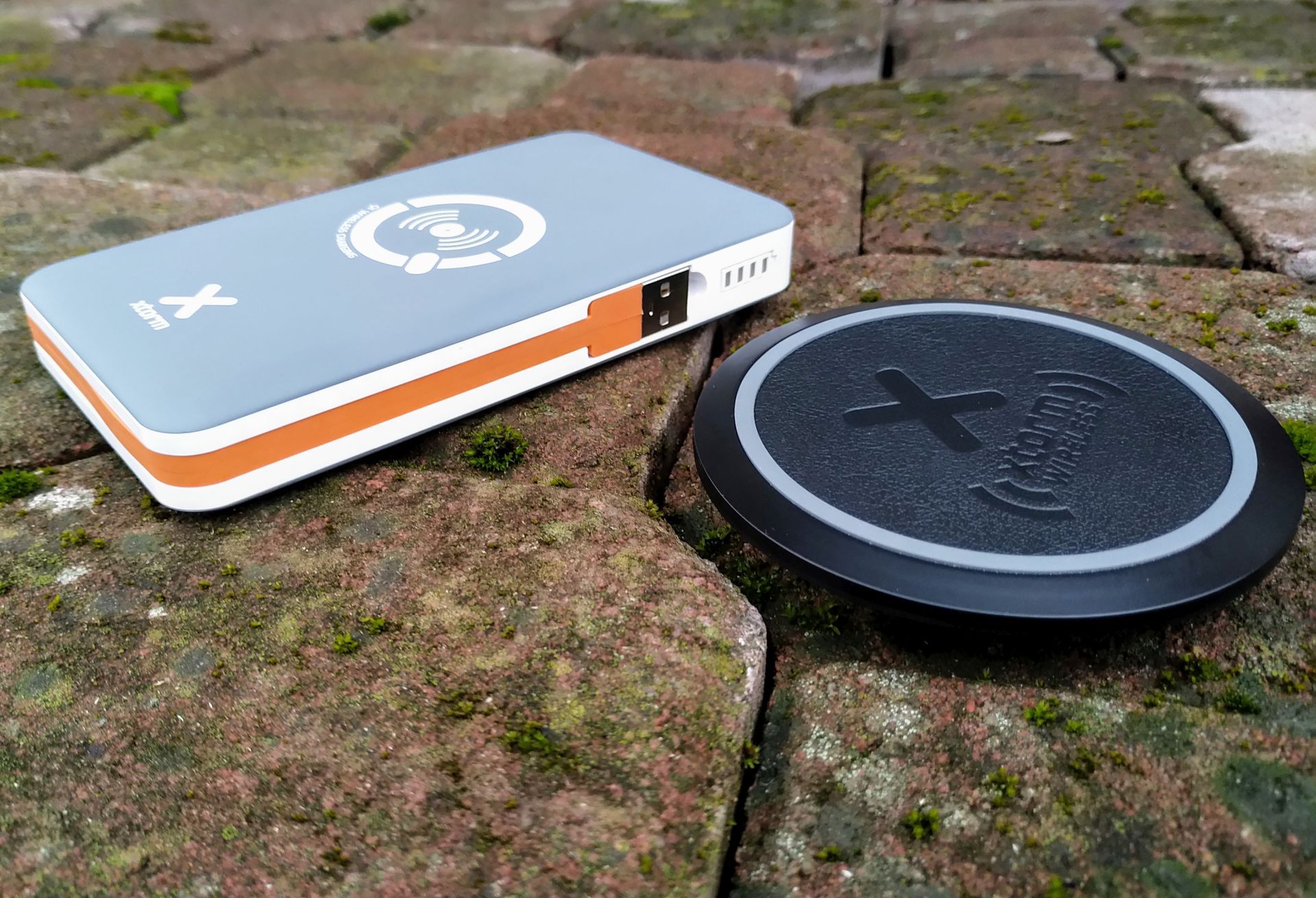 Xtorm Power Bank Wireless 8000, czyli powerbank z opcją ładowania bezprzewodowego [MINITEST] 7