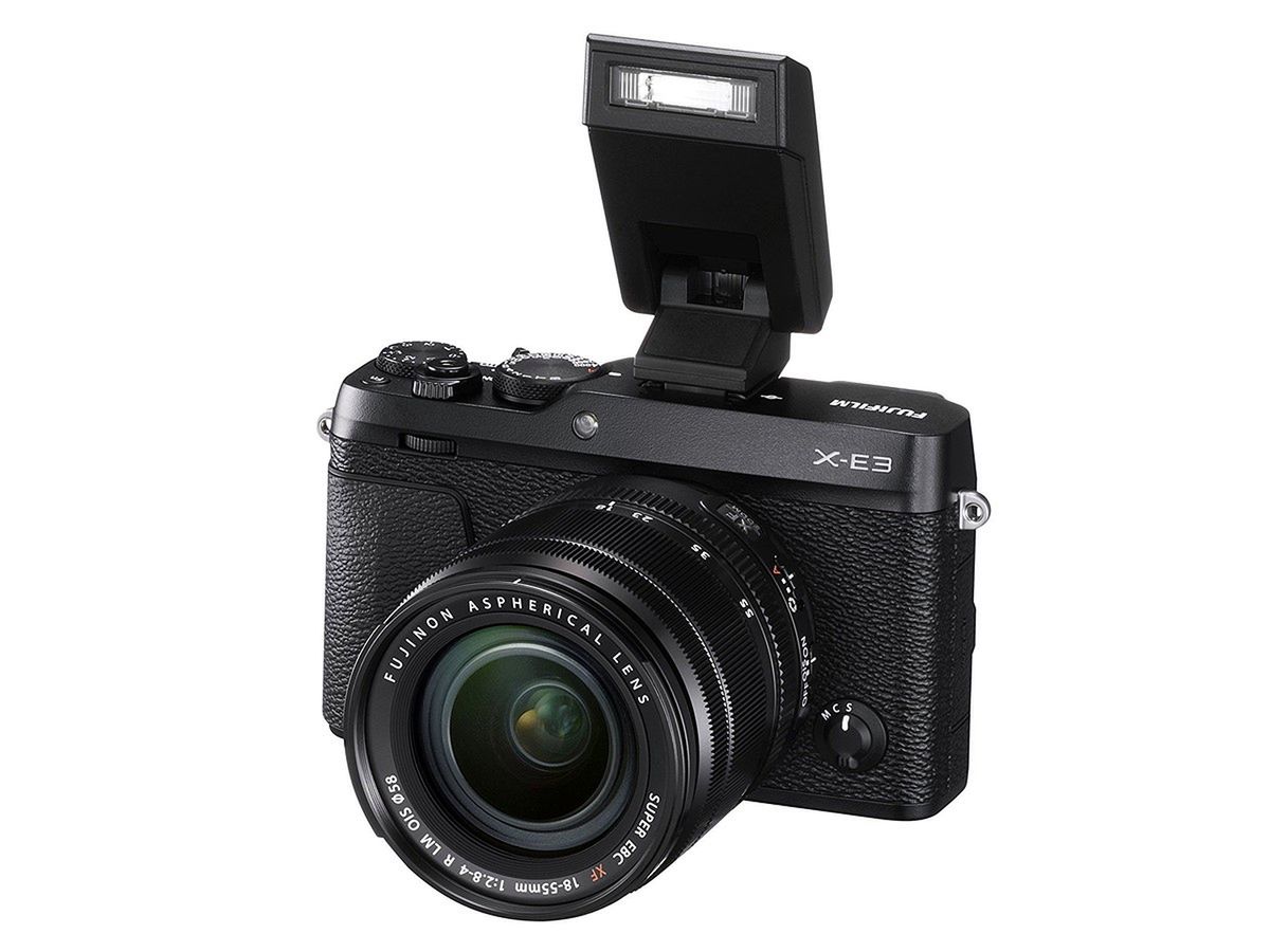 Fujifilm X-E3 - nowy bezlusterowiec ze średniej półki. Ma filmy 4K i ekran dotykowy z obsługą gestami 4