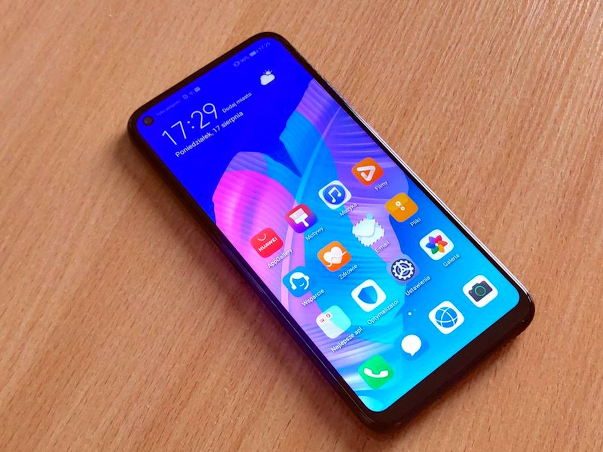 Huawei P40 lite E to jeden z wielu smartfonów pozbawionych usług Google'a