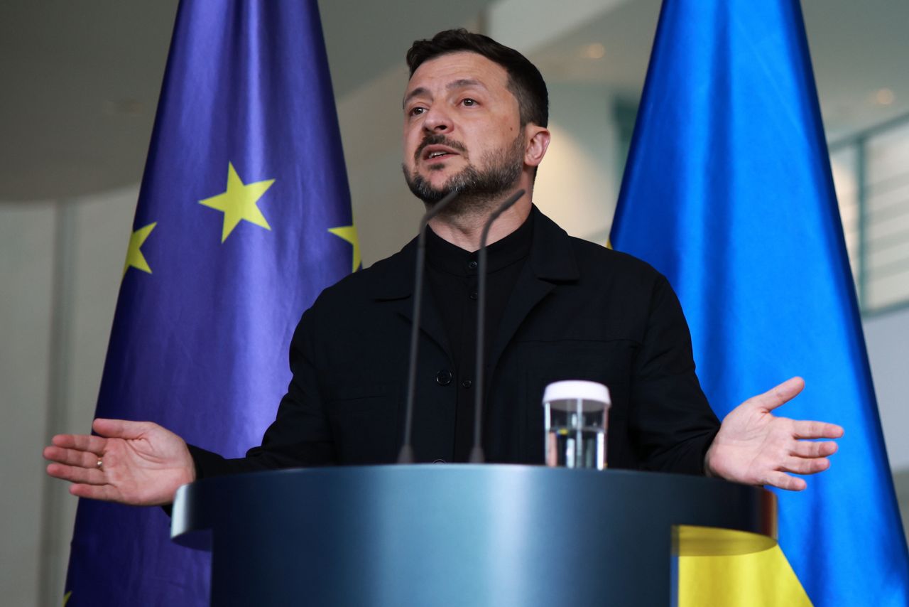 Selenskyj fordert NATO-Präsenz: Ohne Ukraine siegt Putin