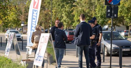 Policja przyszła do kandydata KO do Sejmu. Dziwna kontrola