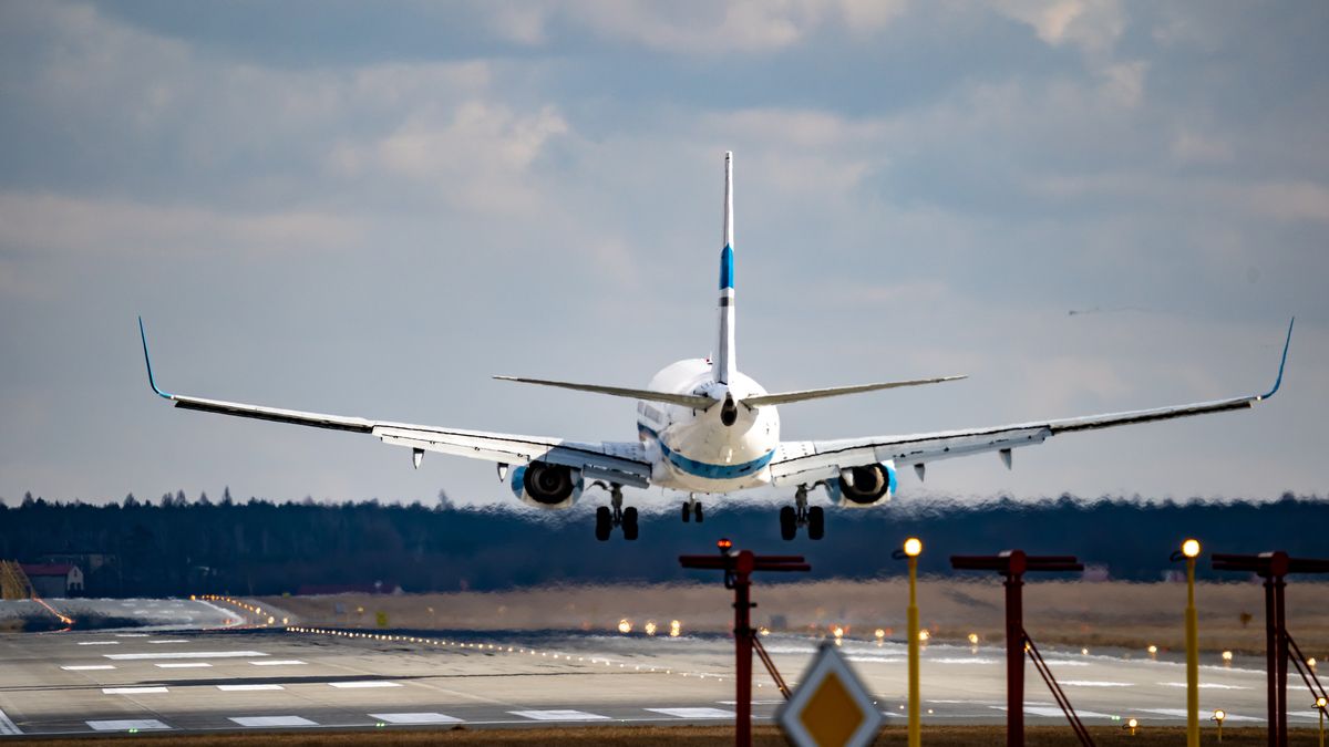 Zagrożeń dla samolotów wynikających z toczącej się wojny w Ukrainie jest przynajmniej 20 
