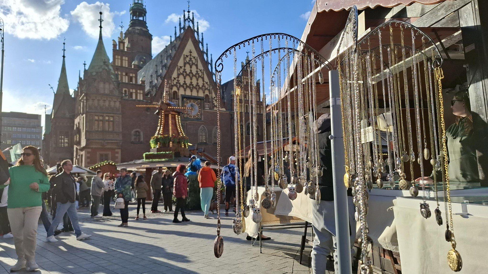 Pierwszy weekend jarmarku świętojańskiego we Wrocławiu