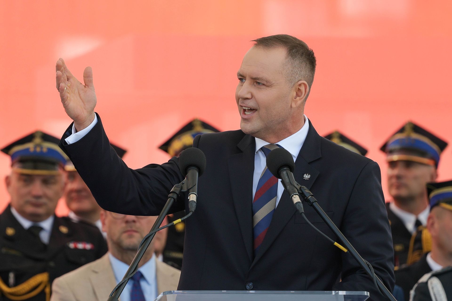 Nowa konstytucja w Polsce: szansa czy polityczna gra?