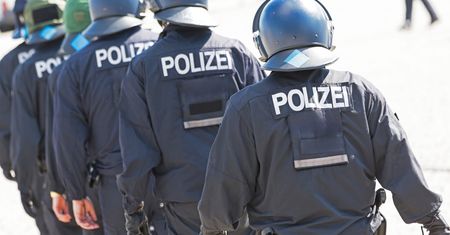 Berlińska policja szuka rekrutów. Kandydaci mają jednak poważny problem