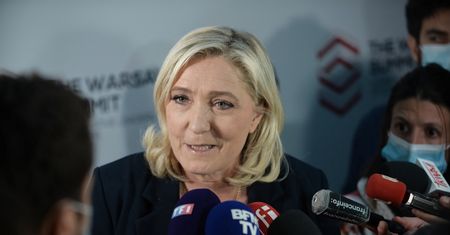Makowski: Le Pen rzuca Ukrainę w objęcia Rosji. To ma być "prawicowy sojusznik" PiS-u?