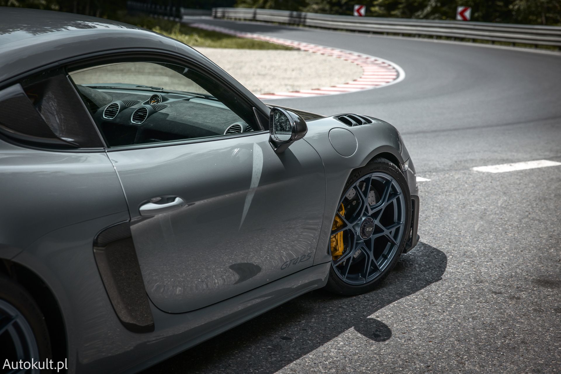 Porsche 718 Cayman GT4 RS (2022)