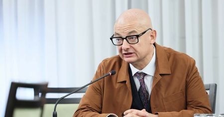 Kierowca miał donosić na Kamińskiego? "Ubecka historia"