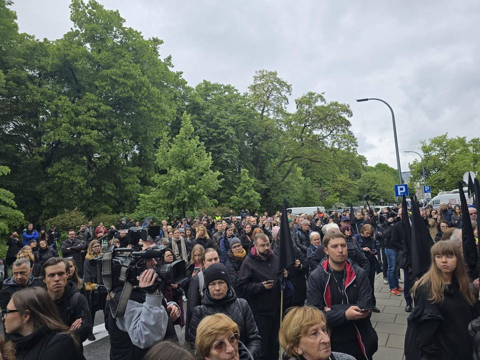 Marsz medyków w Warszawie. Tak walczą o swoje bezpieczeństwo