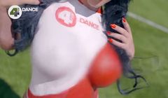 4Fun Dance i siostry Godlewskie sprofanowali barwy narodowe? KRRiT nie zajmuje się sprawą