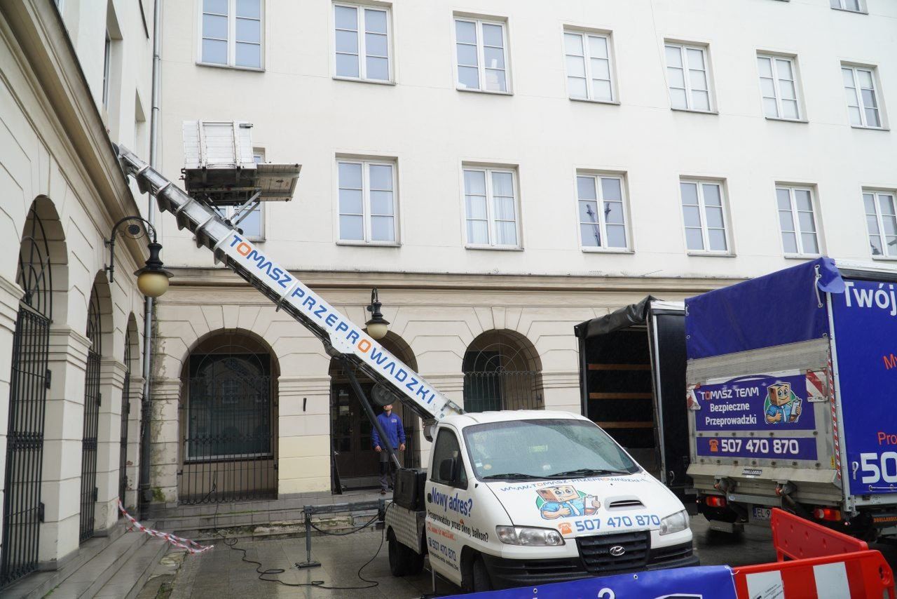 Muzeum jest o krok od generalnego remontu, udało się spakować i przenieść cenne eksponaty i część biurową