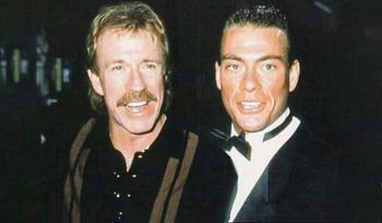 Chuck Norris nie żyje. Tak Van Damme pożegnał mistrza