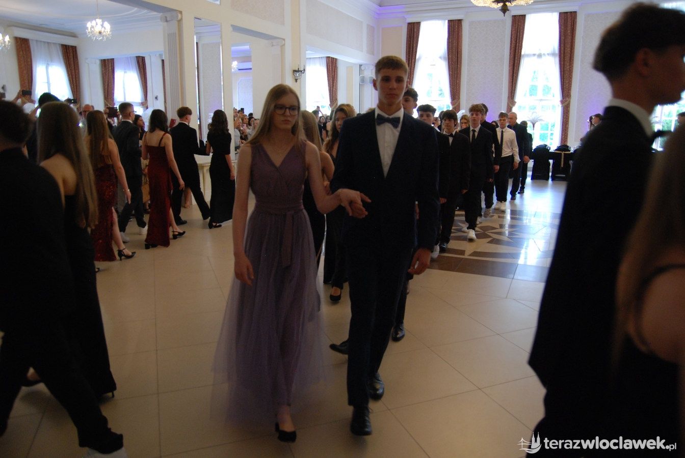Bal ósmoklasisty Szkoły Podstawowej nr 2