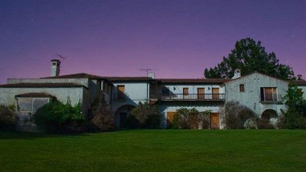 Jak wyglądała zabytkowa rezydencja zburzona przez Steve'a Jobsa? 1