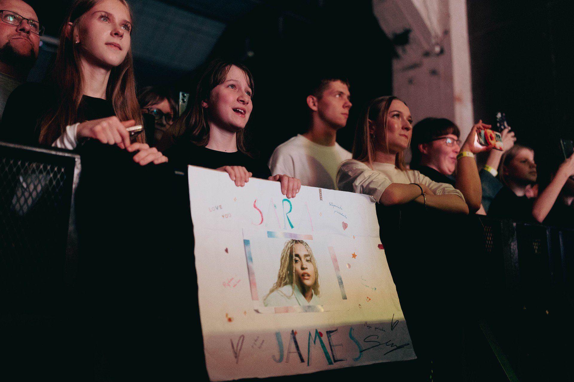 04.11.2025 GDANSK. KONCERT SARA JAMES W KLUBIE DRIZZLY GRIZZLY LISTOPAD, JESIEN, GDANSK, KONCERT, MUZYKA, KULTURA FOT. JAKUB STEINBORN / POLSKA PRESS/DZIENNIK BALTYCKI