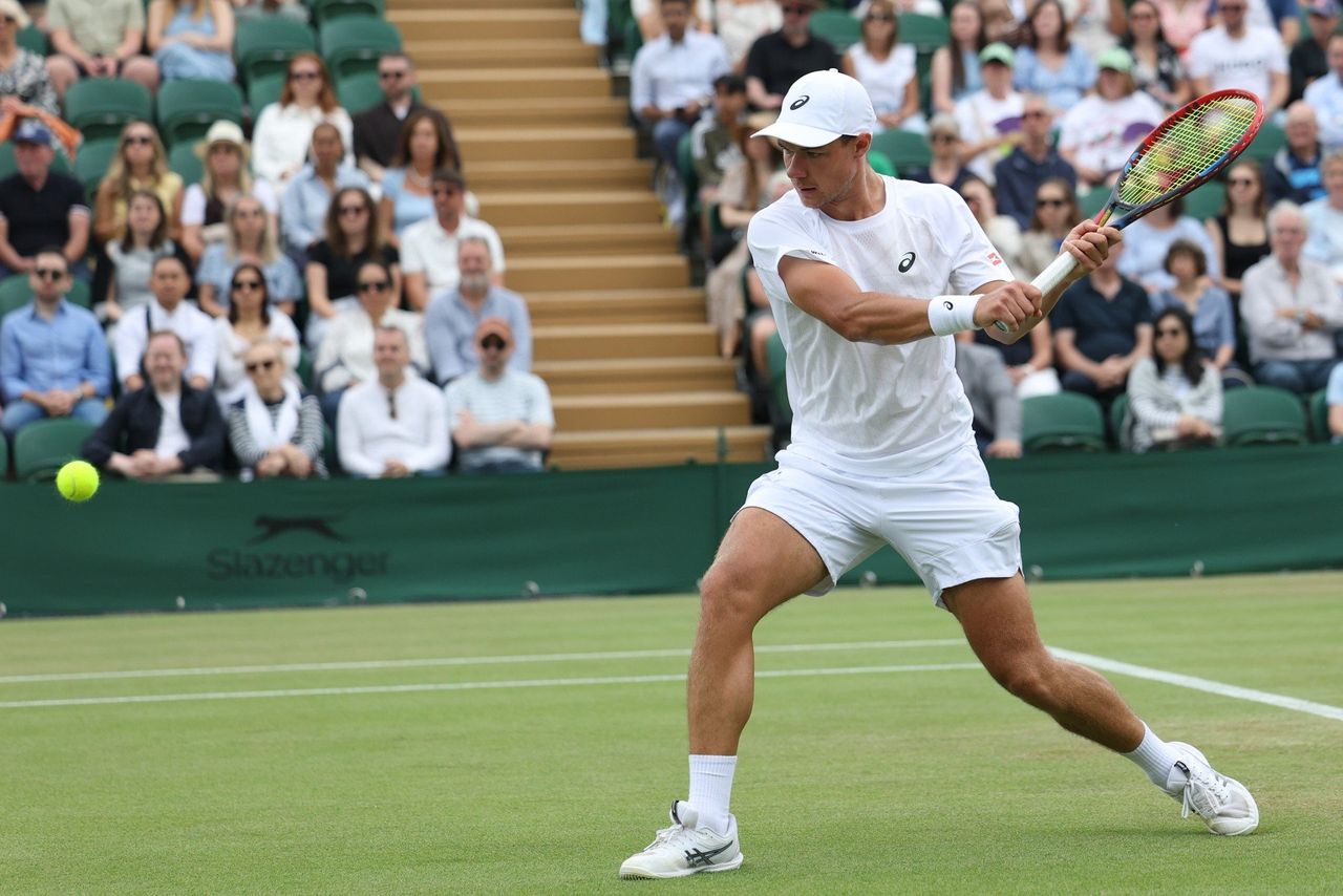 Kamil Majchrzak odpada z Wimbledonu. Ćwierćfinał to dla Polaka za wysokie progi