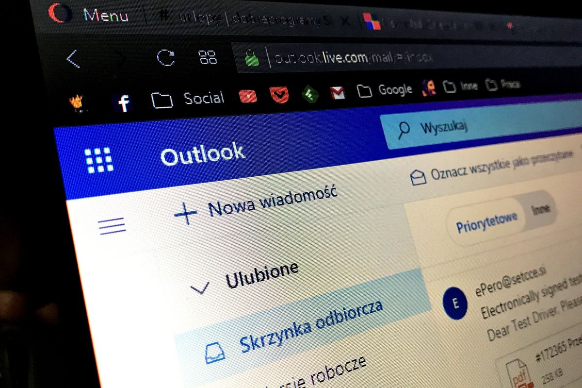 Nowy wygląd poczty Outlook.com w końcu dostępny dla wszystkich