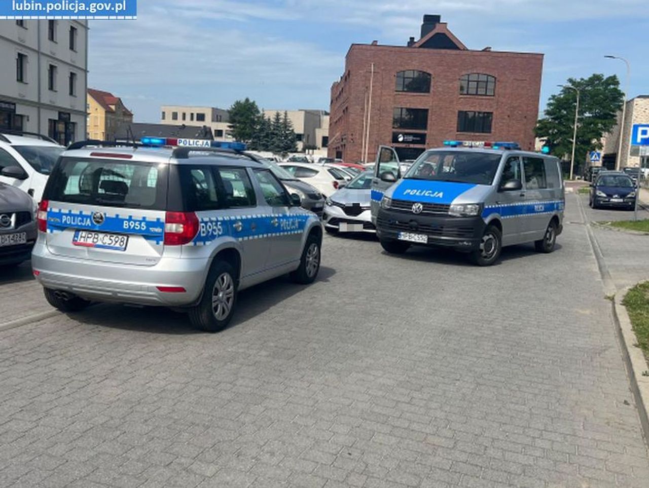 Prześladował, bo chciał z nią być. Zagroził, że zabije jej rodzinę