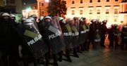 "Rz": Policjanci mają dosyć przyjeżdżania do stolicy na pilnowanie protestów
