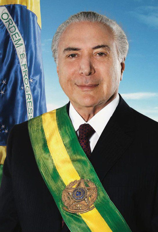 Bawiło Was zdjęcie Trumpa? Oficjalny portret prezydenta Brazylii jest jeszcze gorszy 3