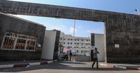Sieć kryjówek i tuneli pod szpitalem. "Hamas budował ją od 16 lat"