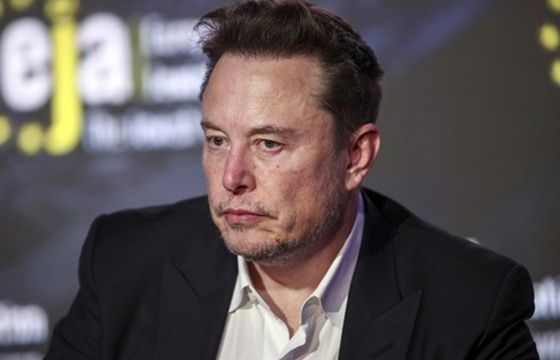 Elon Musk najbogatszym człowiekiem w historii. W połowie drogi do biliona