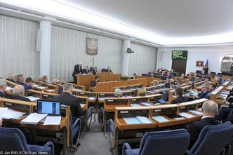 Pensje parlamentarzystów o 20 proc. w dół. Senat jest "za"