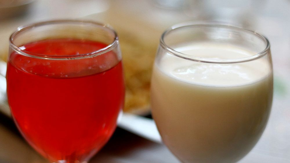 Uważane za zdrowe, ale lepiej unikać ich rano. Powodują wzdęcia i dyskomfort trawienny