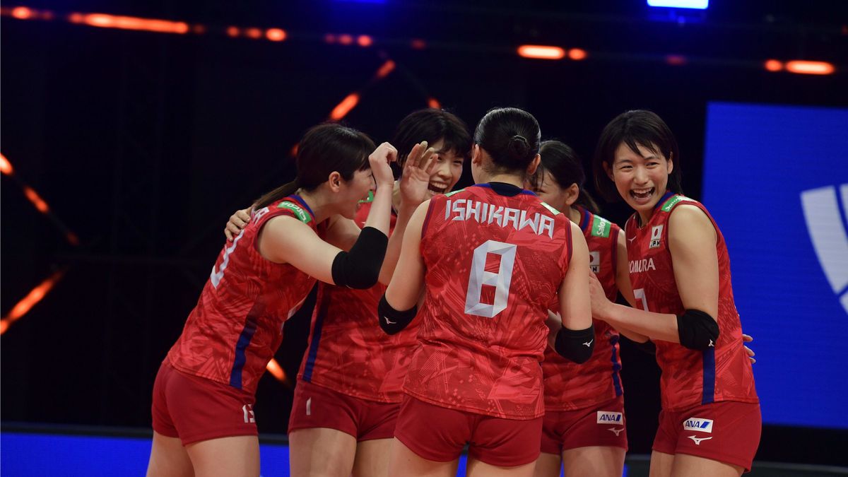 Zdjęcie okładkowe artykułu: Materiały prasowe / FIVB / Na zdjęciu: reprezentantki Japonii