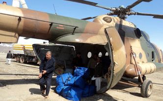 Lawina uwięziła 45 osób w Afganistanie