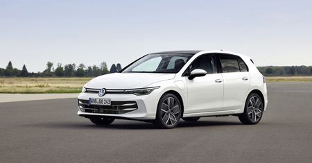 Odświeżony Volkswagen Golf wjeżdża do Polski. Znamy już cennik
