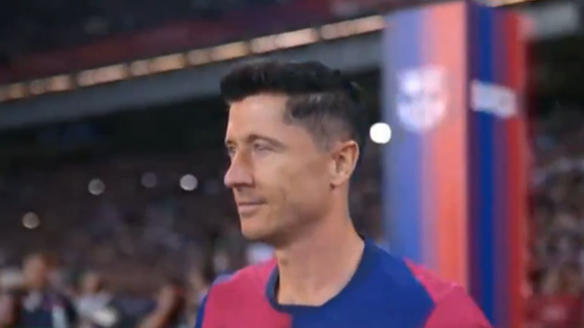 Twitter / FC Barcelona / Na zdjęciu: Robert Lewandowski