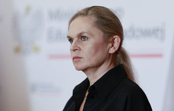 Nowacka o edukacji zdrowotnej. Tak odpowiada na pytanie o "przegraną"
