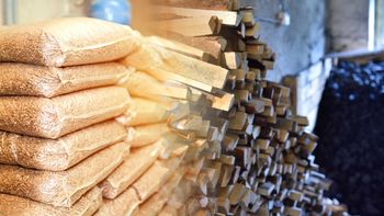 Pellet to bardzo wrażliwe źródło ciepła. Jak go przechowywać, by nie stracić pieniędzy?