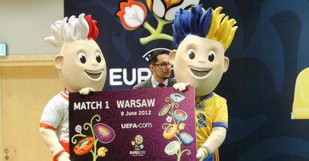 Euro 2012: Zakup i nieodpłatne przekazanie biletów a VAT
