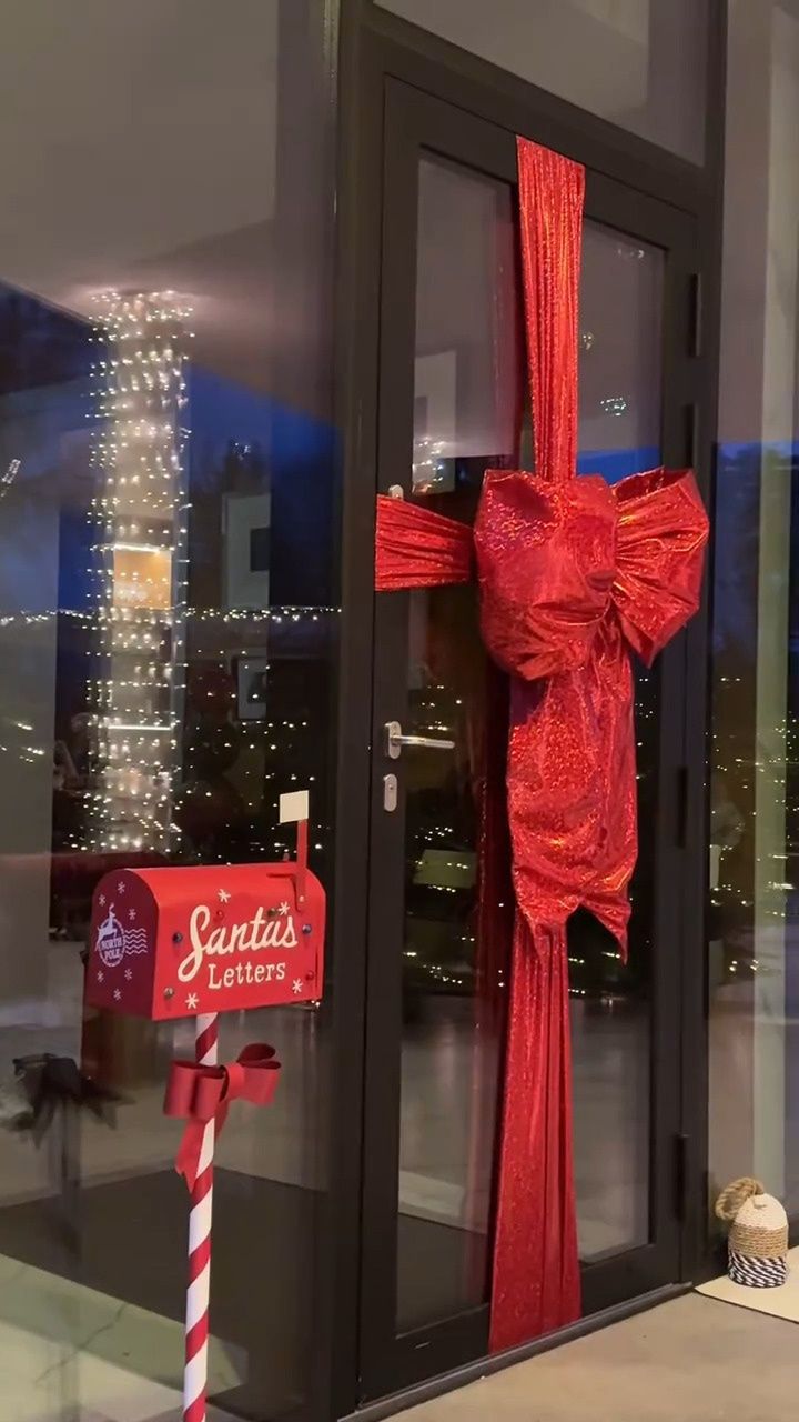 Klaudia Halejcio odsłoniła kolejne zakątki udekorowanej willi