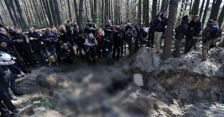 Zbrodnia Rosjan w Motyzinie. Pokazano masowy grób