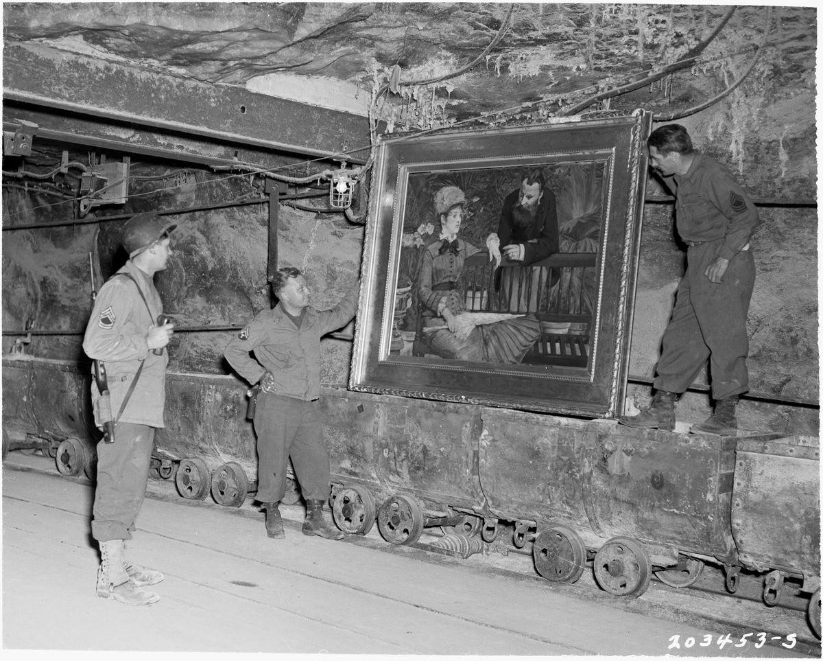 Skarbiec w kopalni Merkers do dzisiaj działa na wyobraźnię tysięcy poszukiwaczy
Photographer: Cpl. Ornitz
RG-111-SC-203453-5.tif