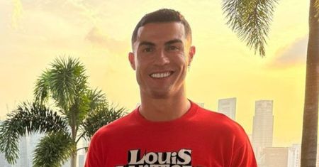 Cristiano Ronaldo kupił w Dubaju willę z PRYWATNĄ PLAŻĄ za 250 milionów złotych!