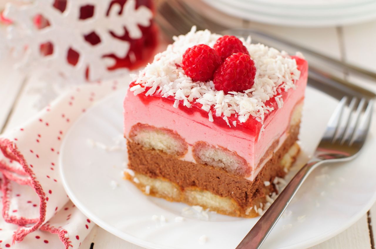 Raspberry temptation: How to master a no-bake winter cake