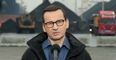 Polskę czeka "scenariusz rumuński"? Dobije nas "efekt domina"