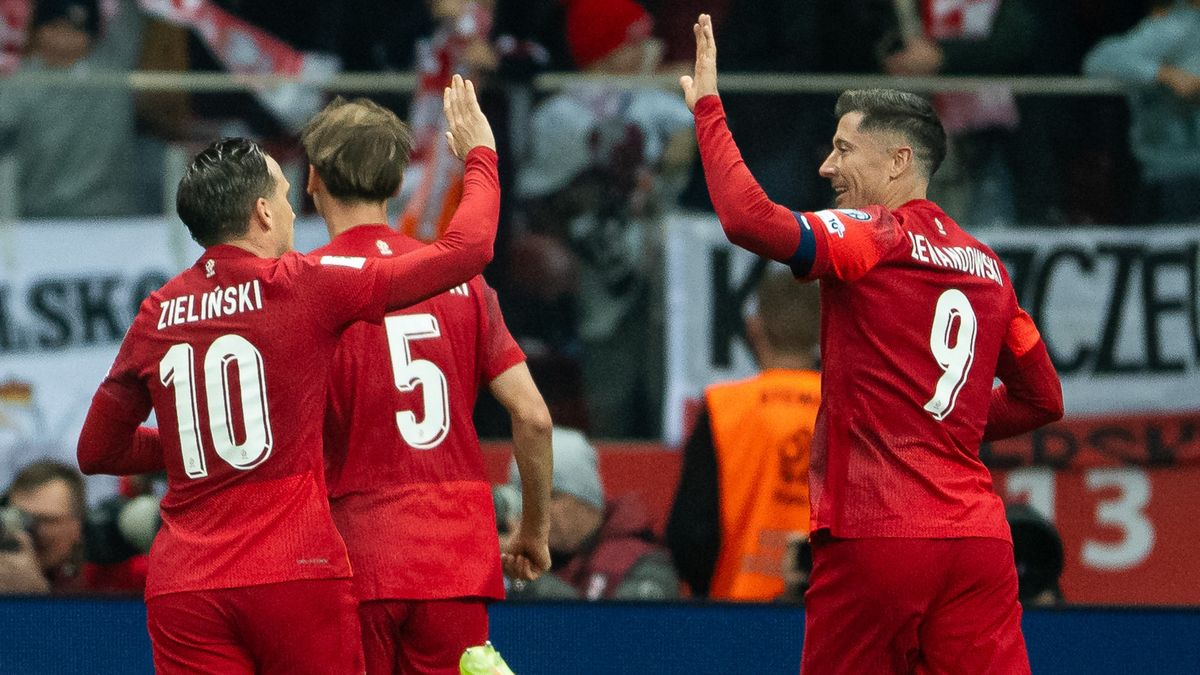 Getty Images / Na zdjęciu: Piotr Zieliński (L) i Robert Lewandowski (P)