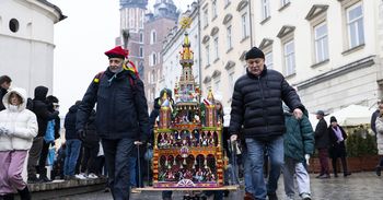 Kraków: Pierwszy czwartek grudnia oznacza jedno: szopki pod "Adasiem"