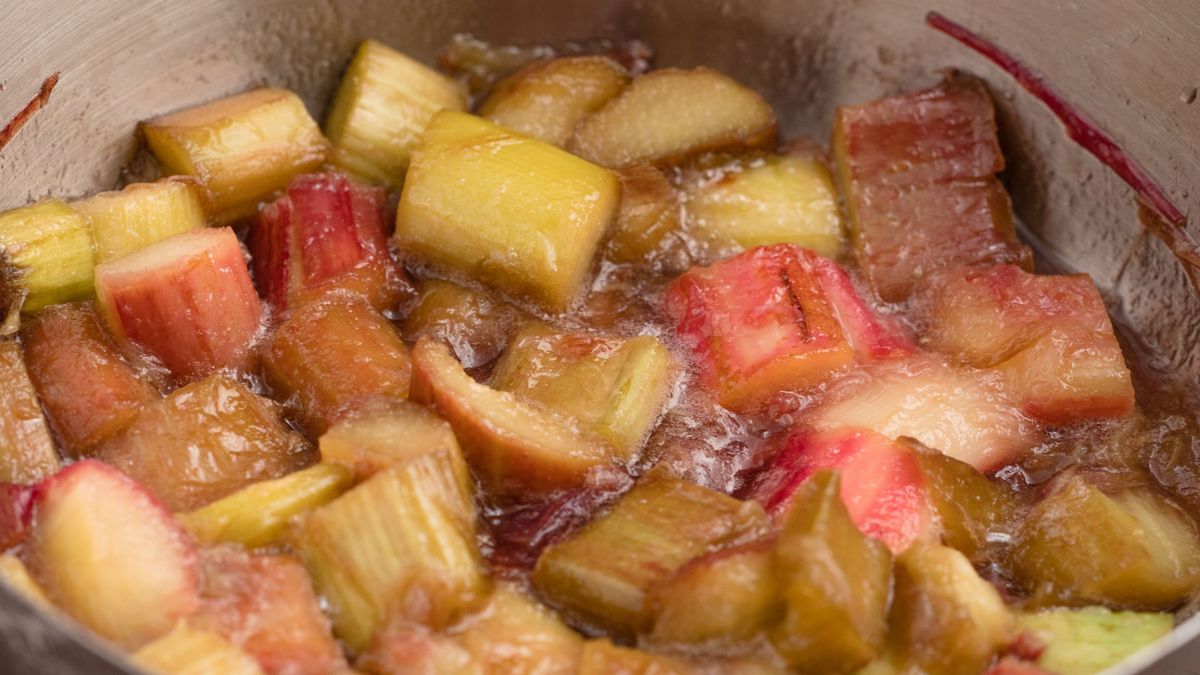 Rabarbar może stanowić wartościowy element diety.