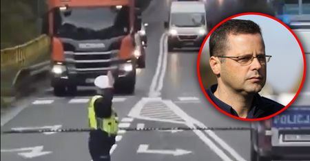 Policjanci próbowali zatrzymać uciekające ducato. "Narazili się na śmieszność"
